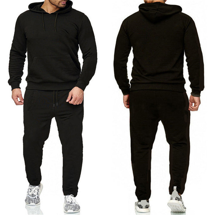 Men's hooded sweat suit with sporty cut and practical kangaroo pocket design Chic & Stil