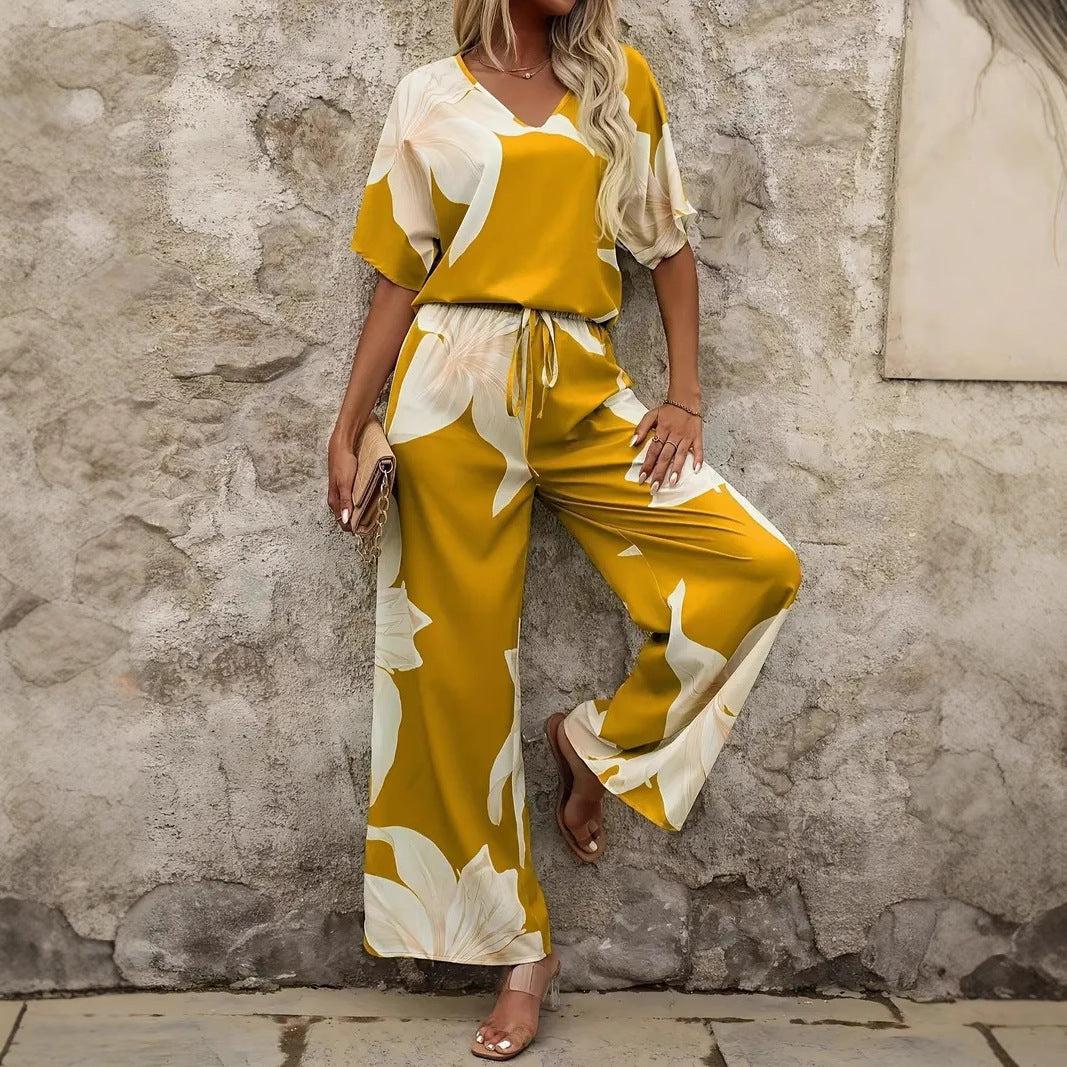 Ladies Elegant Jumpsuit with floral patterns and wide leg Lune London