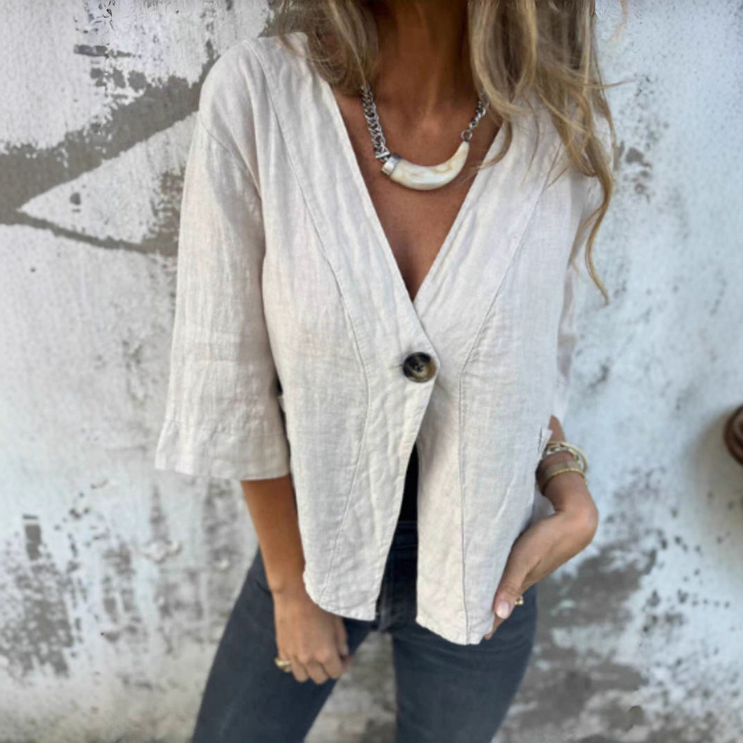 Lightweight linen jacket for women with three-quarter sleeves and Moon London button detail