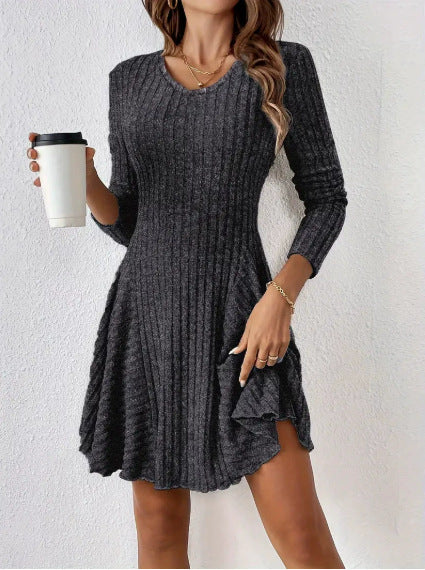 Knit dress for women with V-neckline and ruffle details Lune London