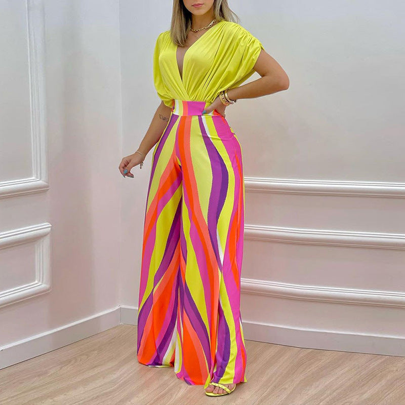 Combinaison élégante pour femmes avec décolleté en V profond et jambes larges Chic & Stil