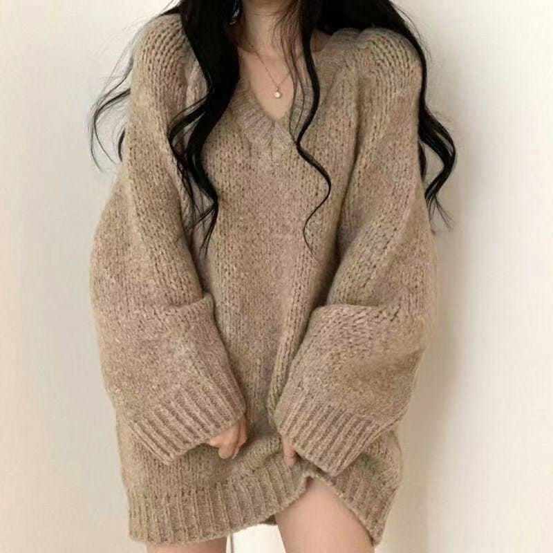 Oversized casual pullover for women with deep V-neck and soft knit fabric Lune London