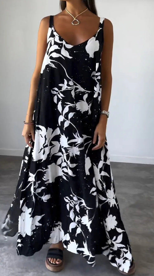 Maxi dress for women with floral pattern and fluid cut Lune London