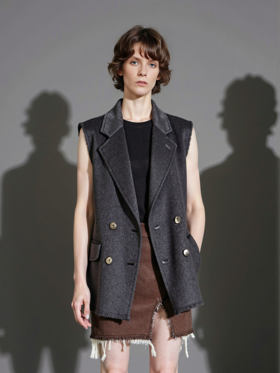 Gilet élégant et décontracté pour femmes avec double rangée de boutons Chic & Stil