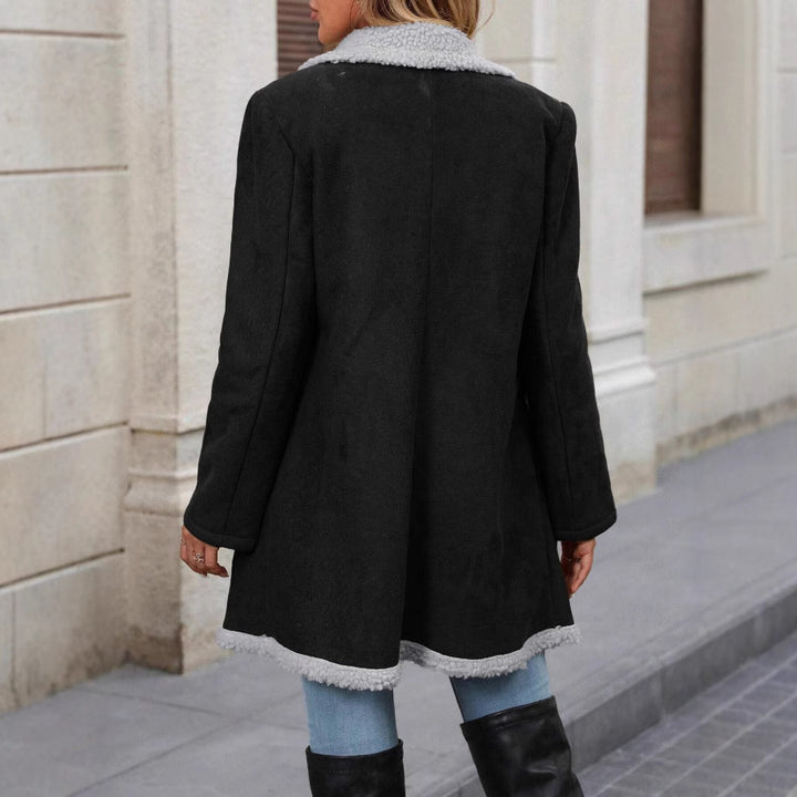 Ladies Luxe Teddy Jacket with double-breasted buttons and elegant appliqués Lune London