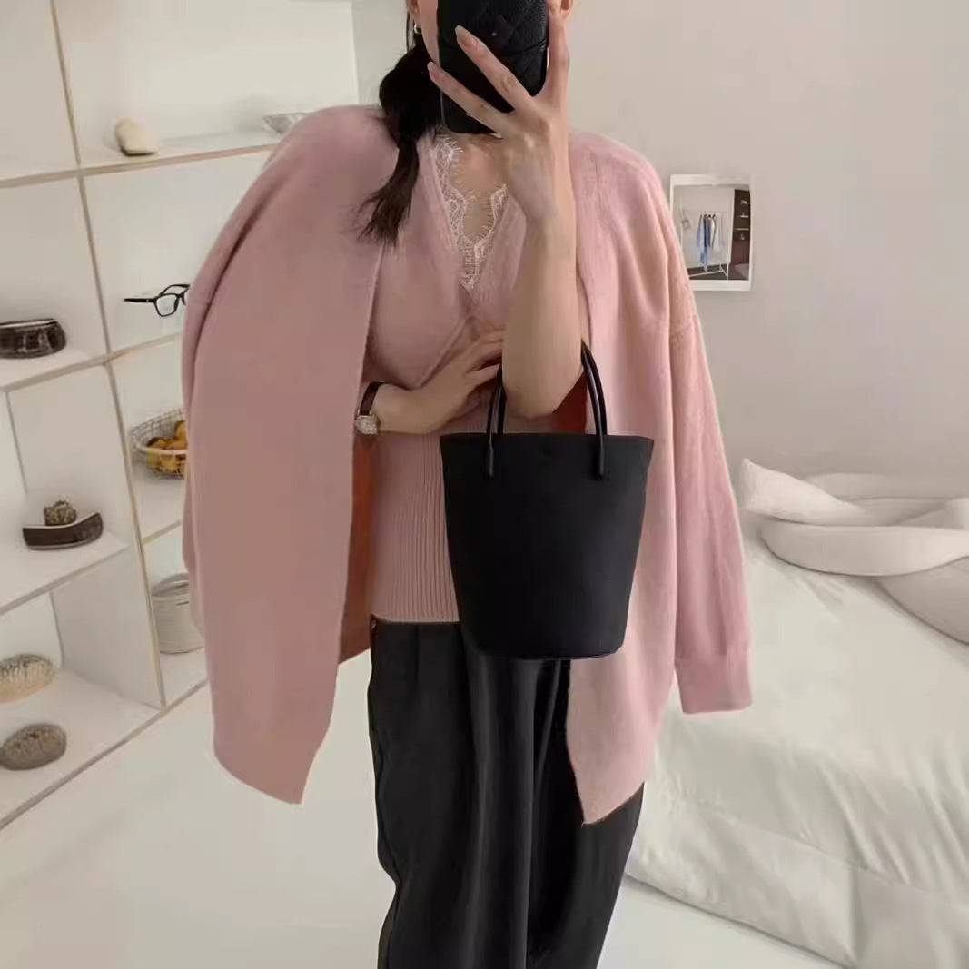 Cardigan décontracté pour femme avec une coupe ample et un matériau confortable Chic & Stil