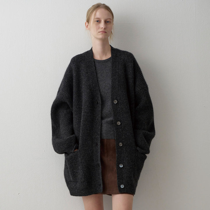 Cardigan en tricot épais pour femmes avec des manches surdimensionnées Chic & Stil