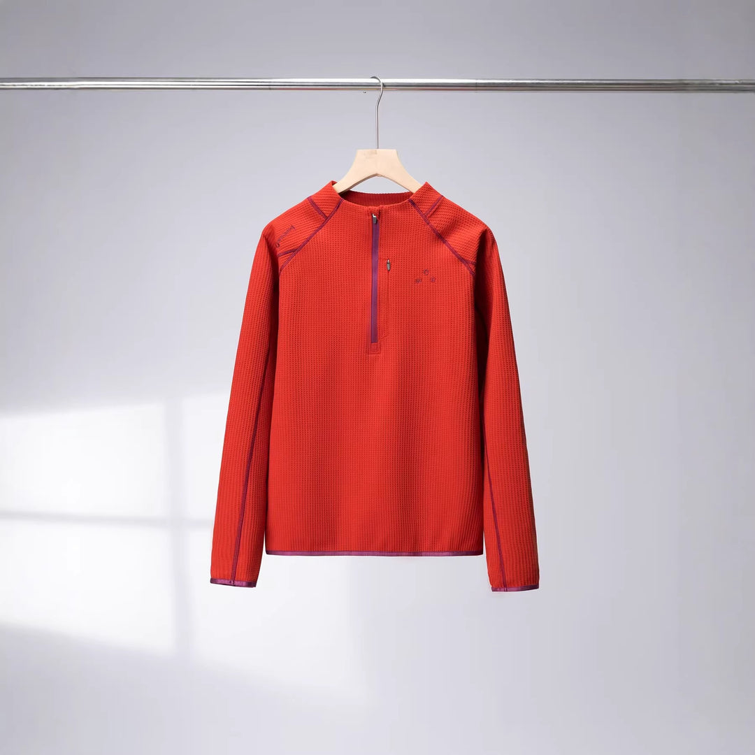 T-shirt fonctionnel féminin avec fermeture éclair innovante Chic & Stil