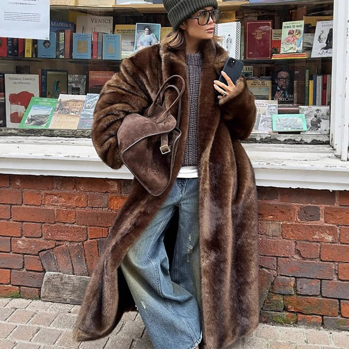 Women’s Luxury Faux Fur Coat with Elegant Fit & Warm Lining | Lune London