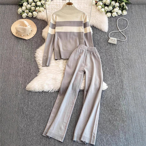 Knitted loungewear set for women with a high collar and wide stripes Lune London