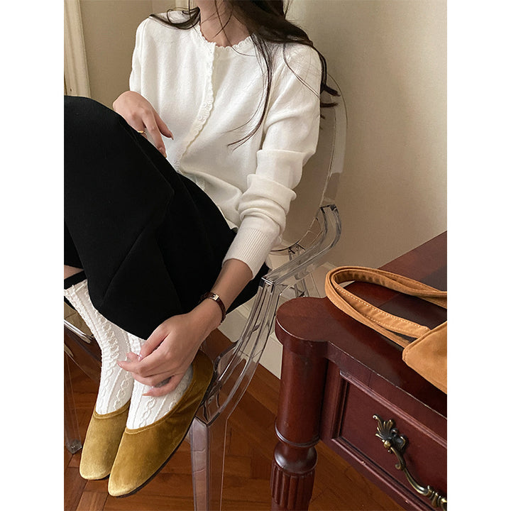 Ladies elegant cardigan with button placket Chic & Stil