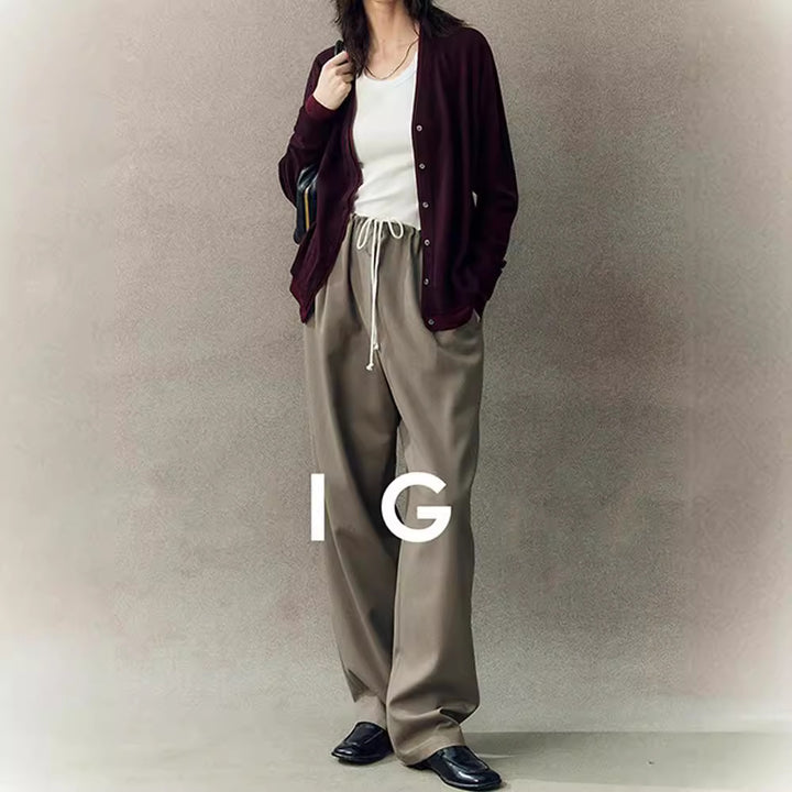 Pantalons chino pour femmes confortables et à coupe large avec ceinture ajustable Chic & Stil