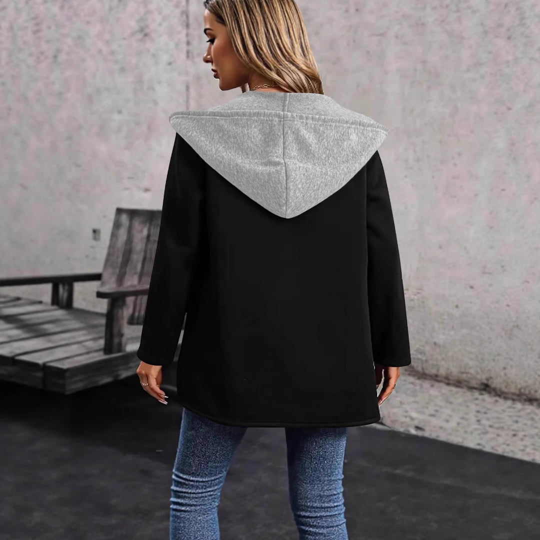 Casual hooded jacket for women with practical pockets and modern cut Lune London