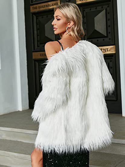Ladies extravagant faux fur coat with fluffy texture Lune London
