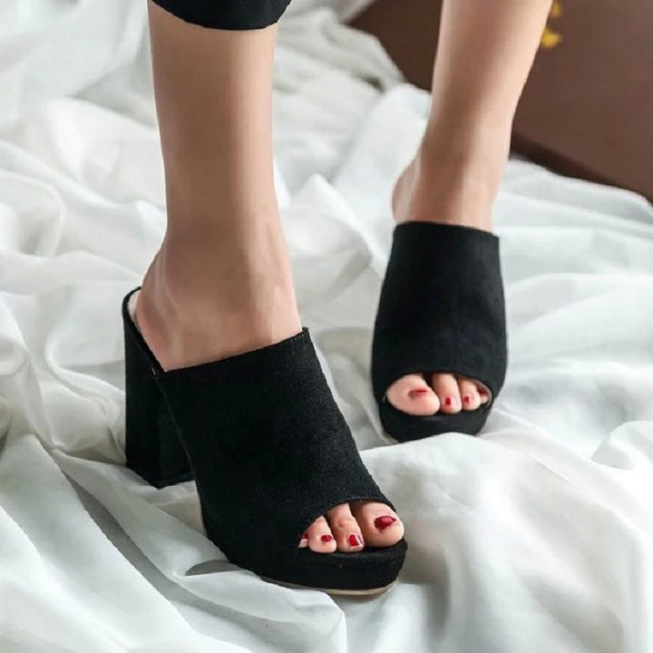 Ladies Peep-Toe Block Heel Slipper Lune London