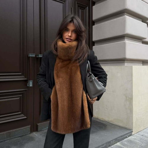 Faux fur scarf women Lune London