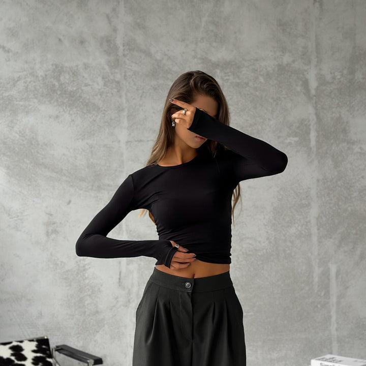 Fitted women's top in soft material with long sleeves Lune London