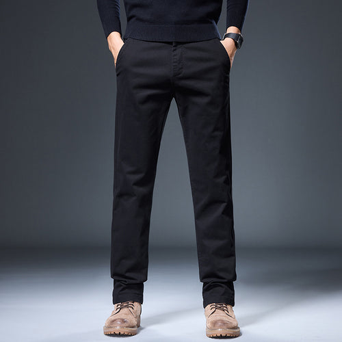 Comfortable chino pants for men with practical side pockets Lune London