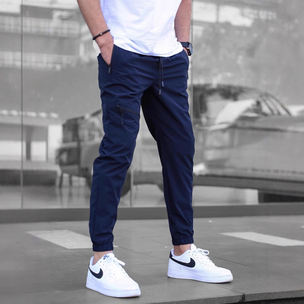 Light sporty pants for men with side zip pockets Lune London