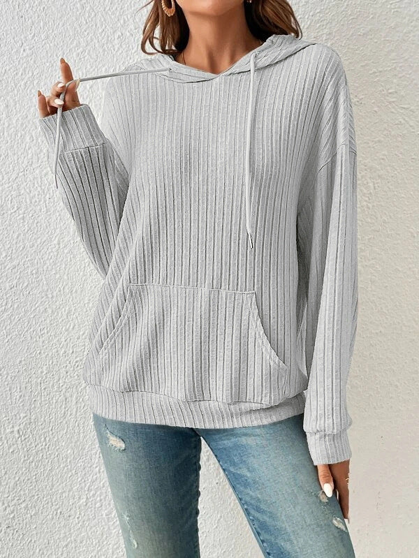 Comfortable women's hoodie with ribbed structure and practical kangaroo pocket Lune London
