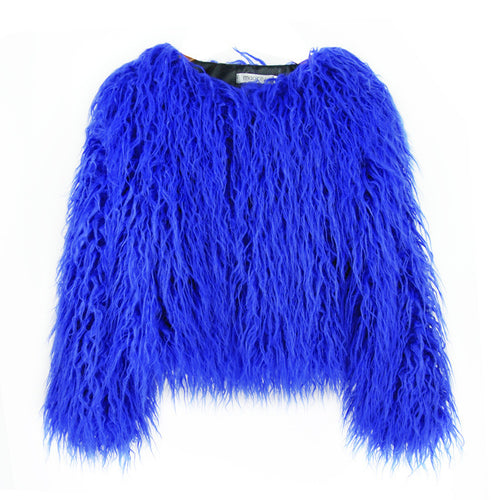 Ladies Plush Faux Fur Coat in Loose Fit and Voluminous Design Lune London