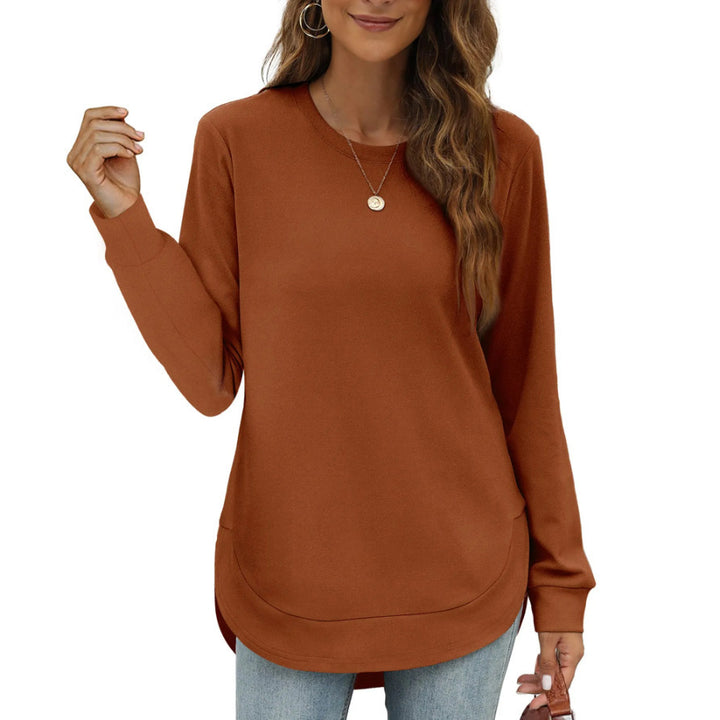 Casual women's long sleeve sweater with curved hem Lune London
