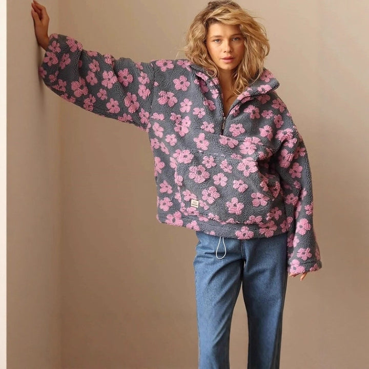 Women oversized cozy sweater with 3D floral design Lune London