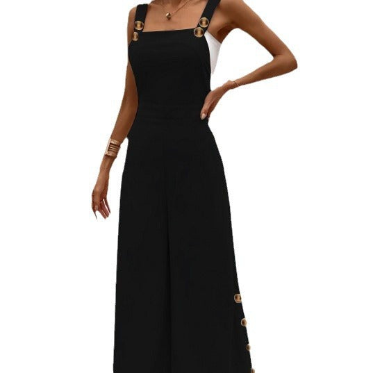 Trendy women's jumpsuit with elegant button details and wide legs Lune London