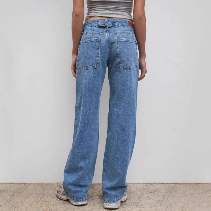 Women's wide jeans with a casual cut and frayed hem Lune London