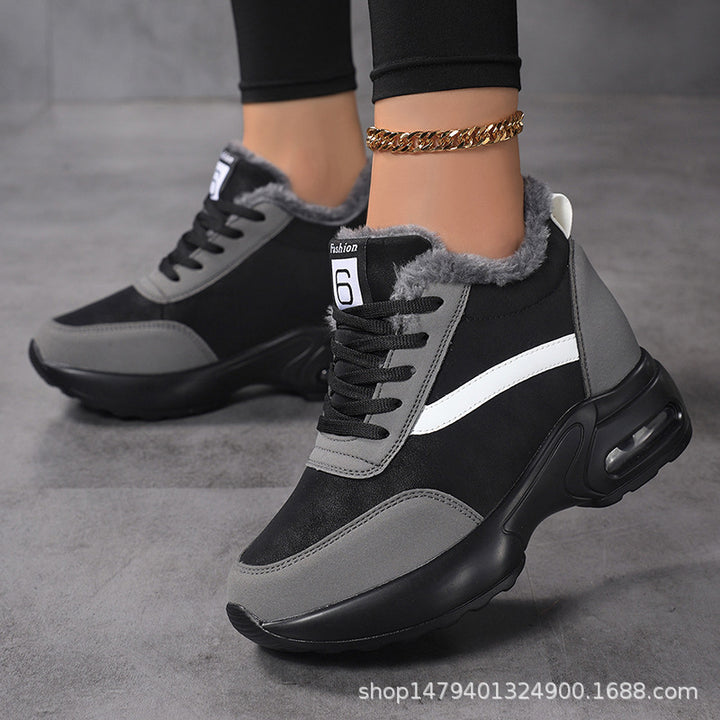 Winter boots for women with soft inner lining Lune London