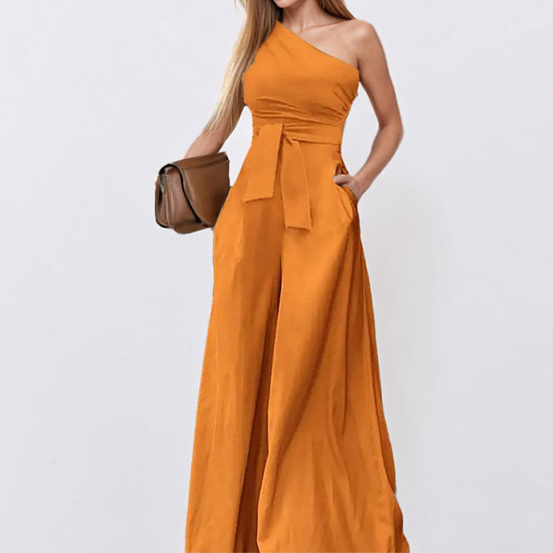 Combinaison élégante pour femme à une épaule avec ceinture à la taille et jambes larges Chic & Stil