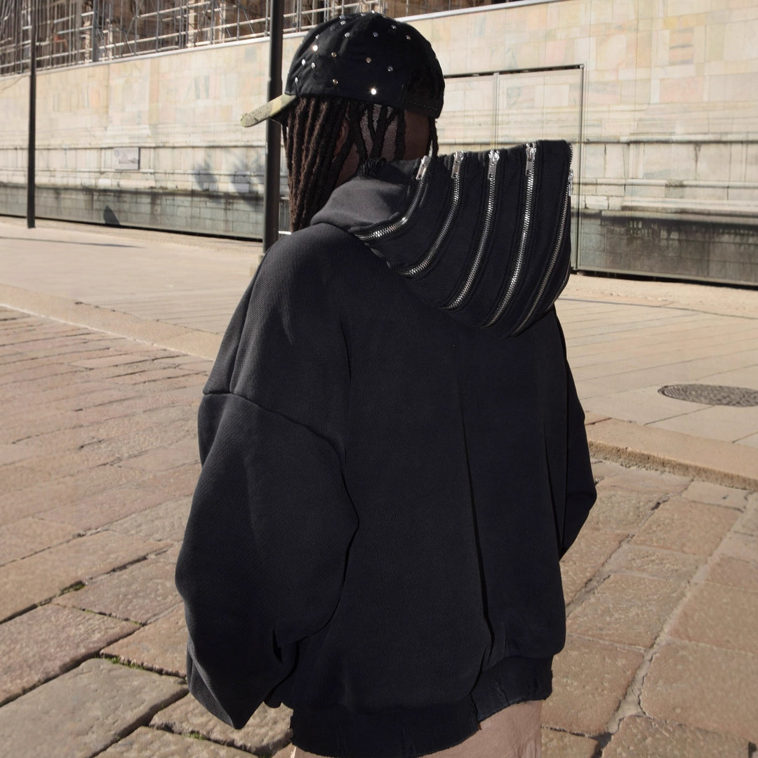 Short women's jacket with zipper and asymmetrical hood design Lune London