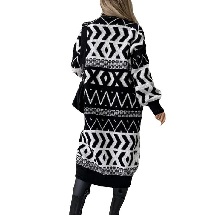 Ladies oversized knit pullover with geometric pattern Lune London