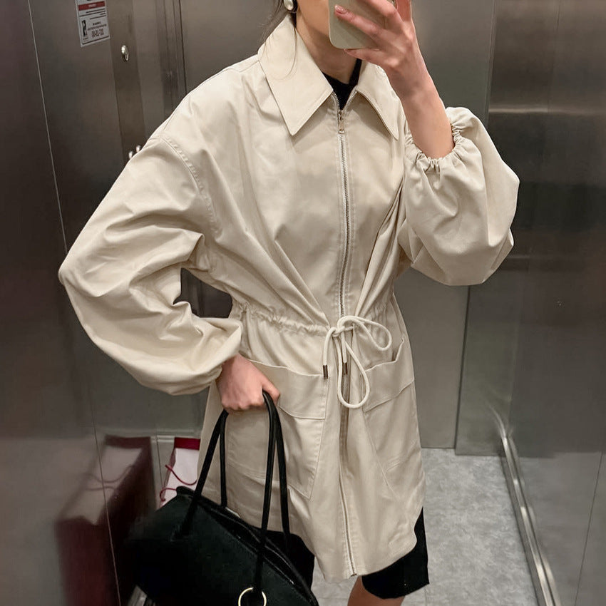 Transitional jacket for women with drawstring waist and oversized sleeves Lune London
