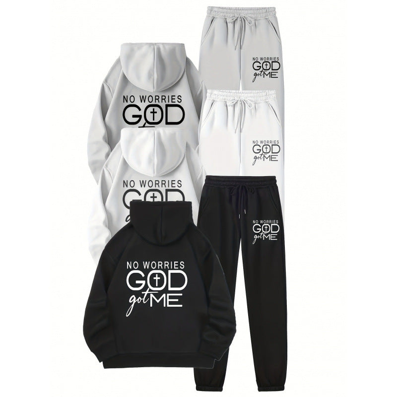 Women’s sporty hoodie and jogger set with inspiring motif Lune London