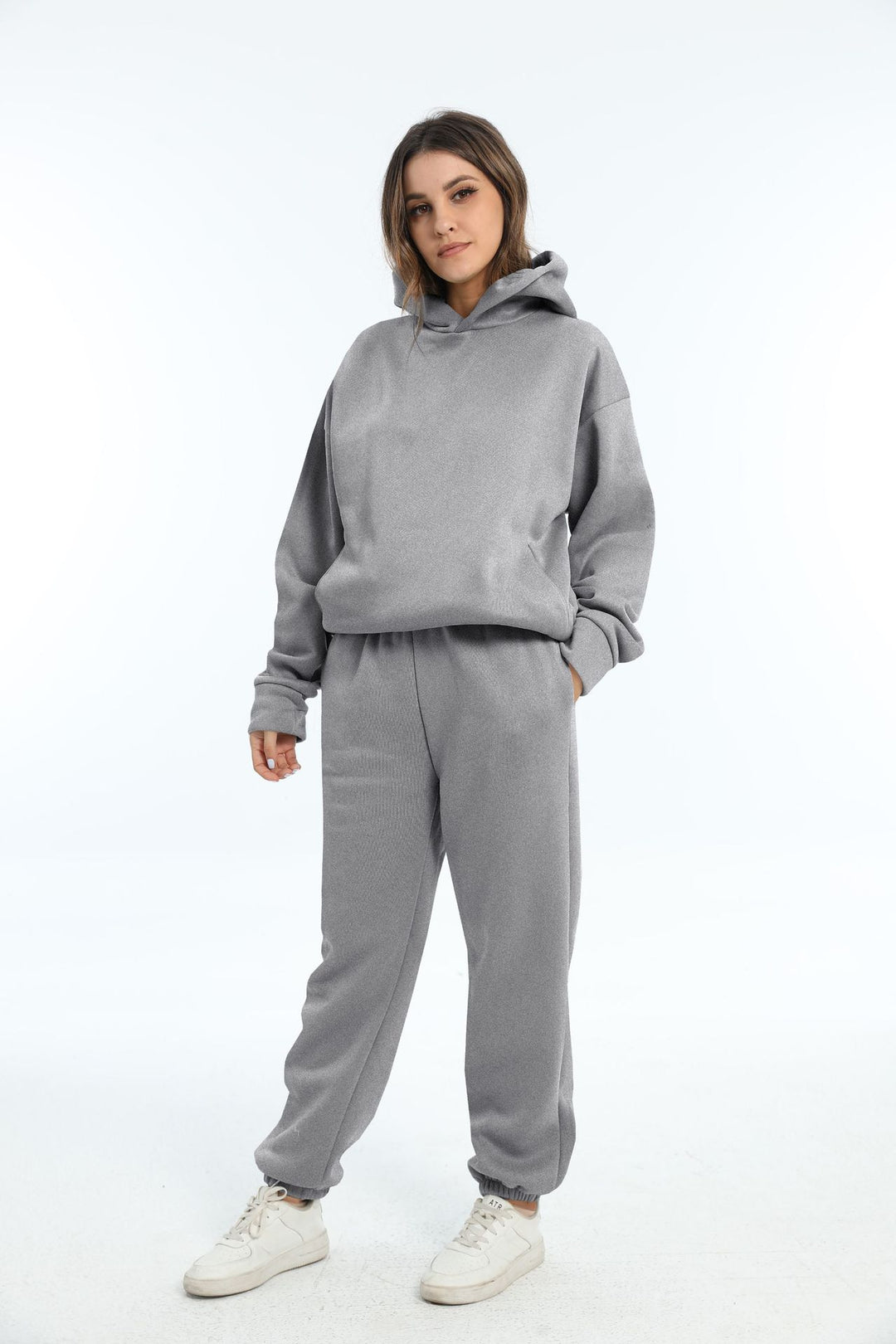 Ladies casual outfit with hood and elastic cuffs Lune London