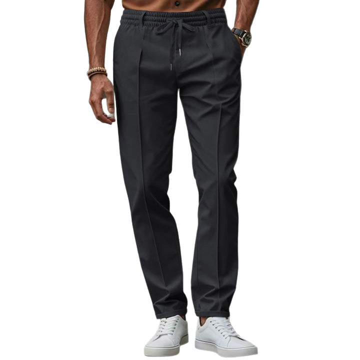 Casual men's jogger pants with elastic waistband and practical side pockets Lune London