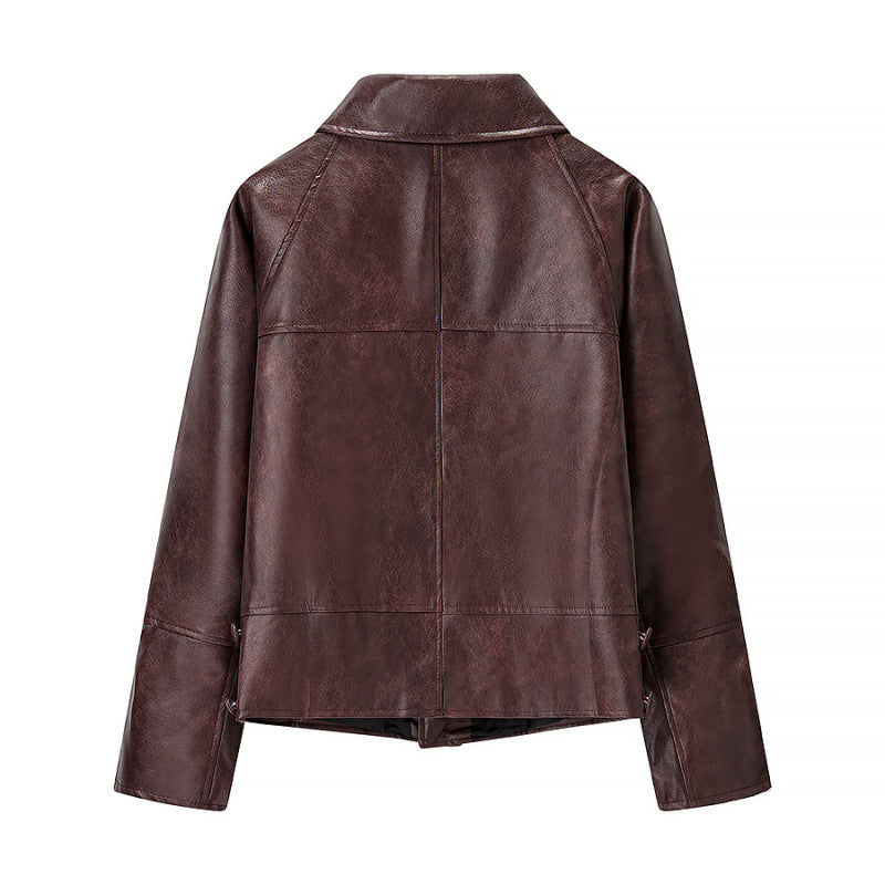 Veste en faux cuir pour femmes dans une coupe moderne avec des poches pratiques Chic & Stil