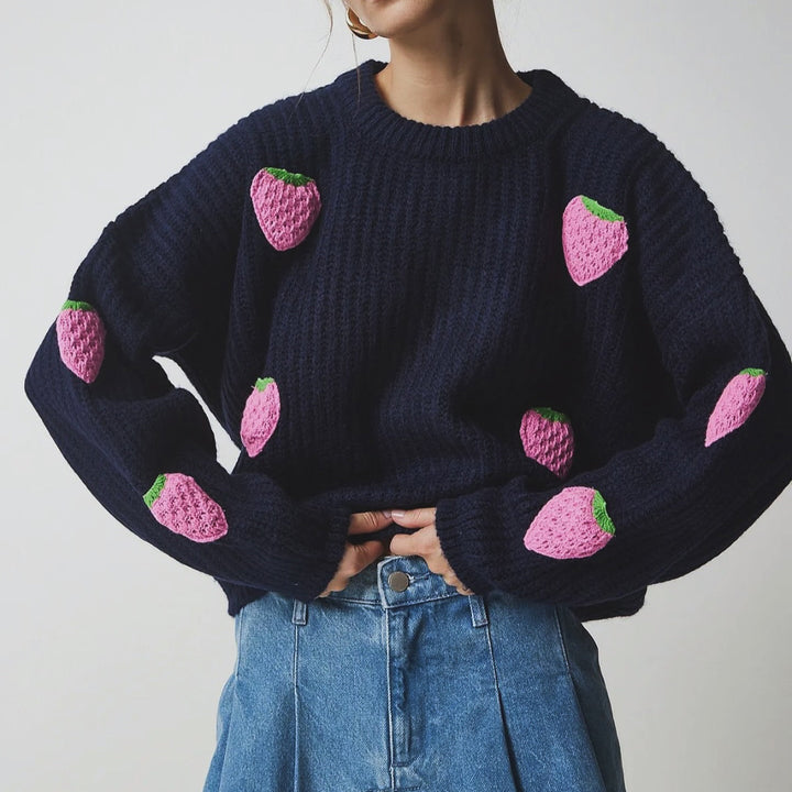 Pull en tricot pour femmes avec un design unique de fraise et une coupe confortable Lune London