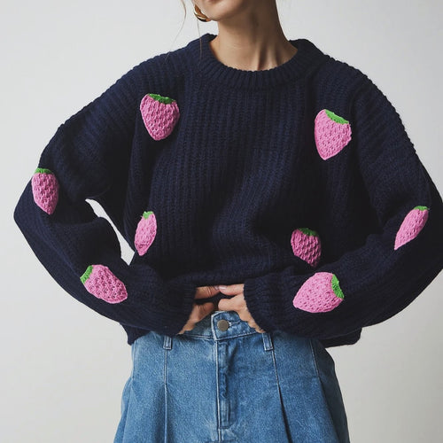 Pull en tricot pour femmes avec un design unique de fraise et une coupe confortable Lune London