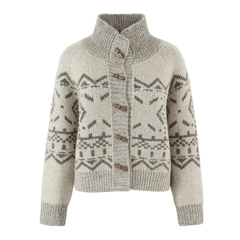 Ladies sweater and cozy knit with stand-up collar and decorative buttons Lune London