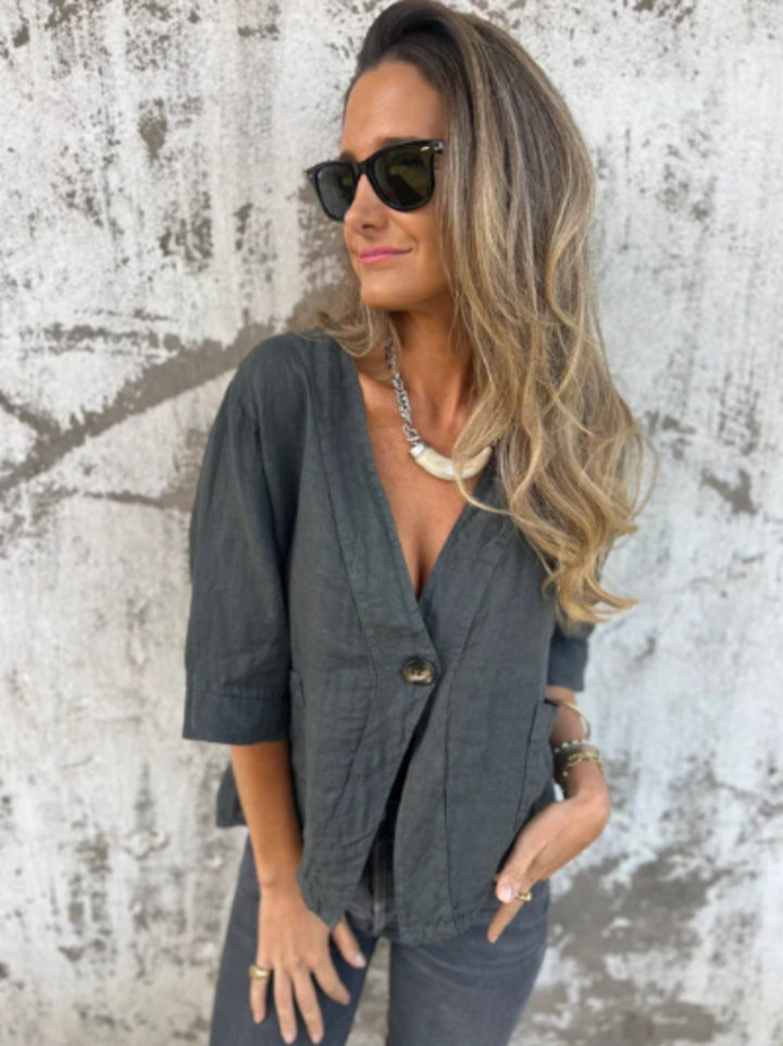 Lightweight linen jacket for women with three-quarter sleeves and Moon London button detail