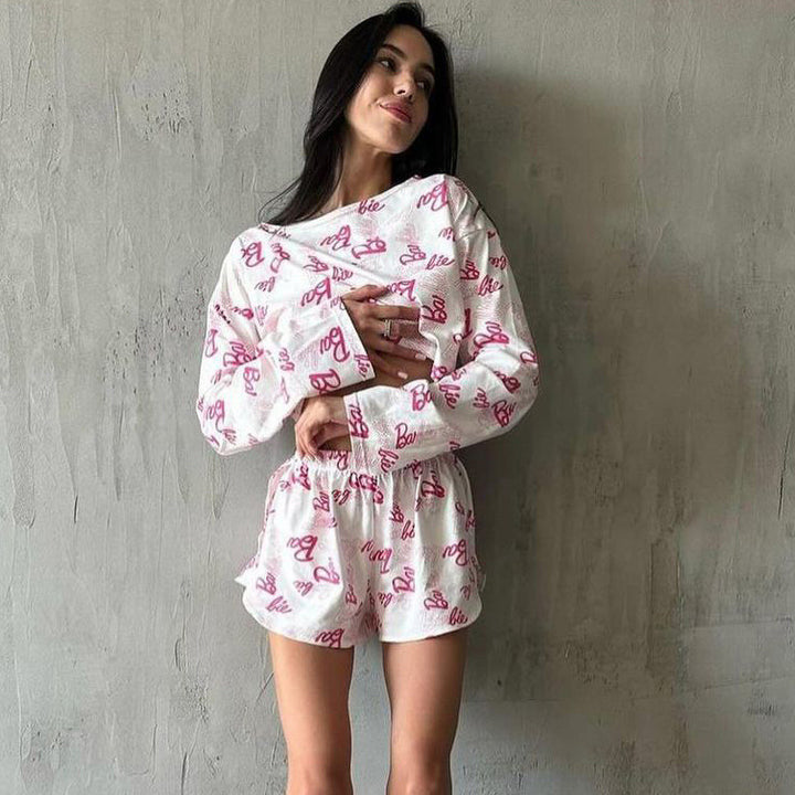 Women's leisure set with graphic print and relaxed fit Lune London