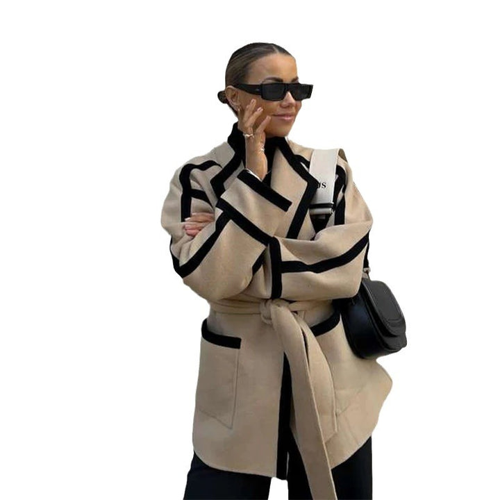 Trendy wrap jacket for women with graphic design Lune London