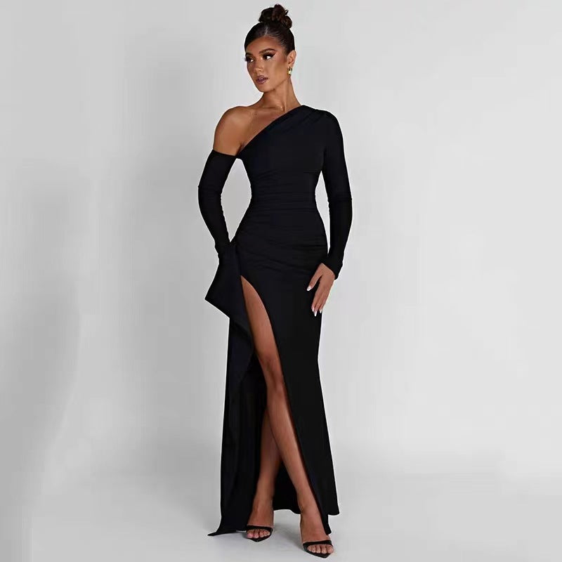 One-shoulder evening dress with high slit Lune London