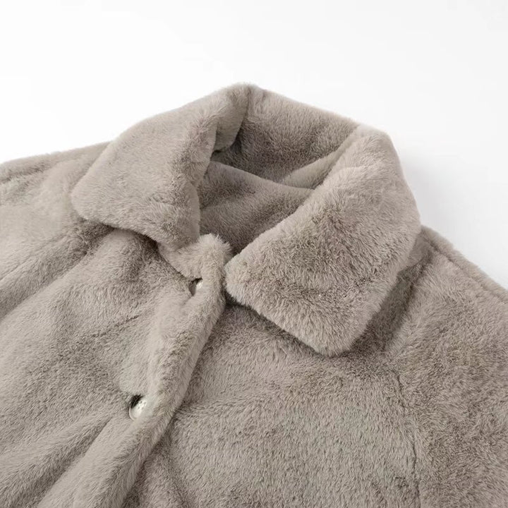 Veste confortable pour femmes avec collier élégant Chic & Stil