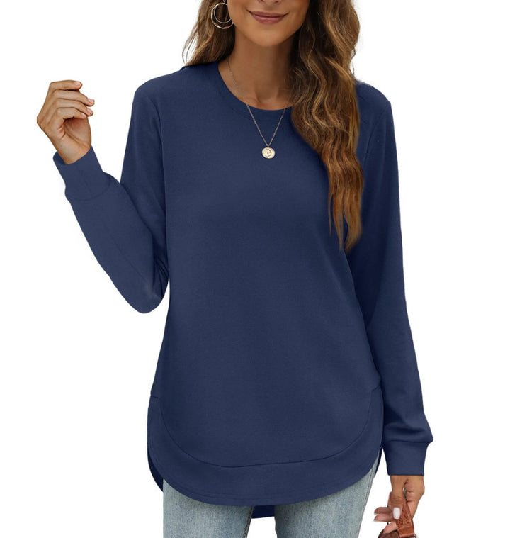 Casual women's long sleeve sweater with curved hem Lune London
