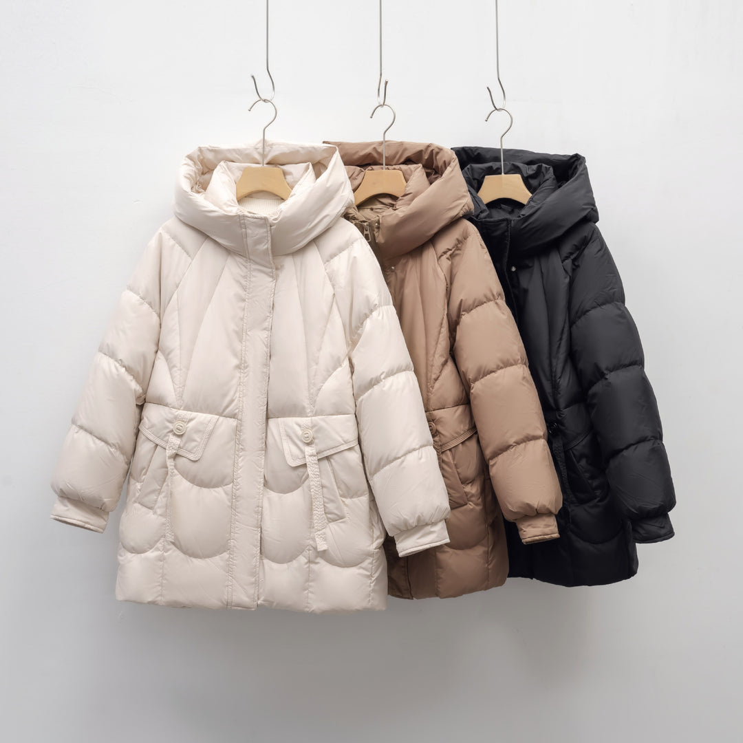 Ladies comfortable quilted jacket with hood Lune London