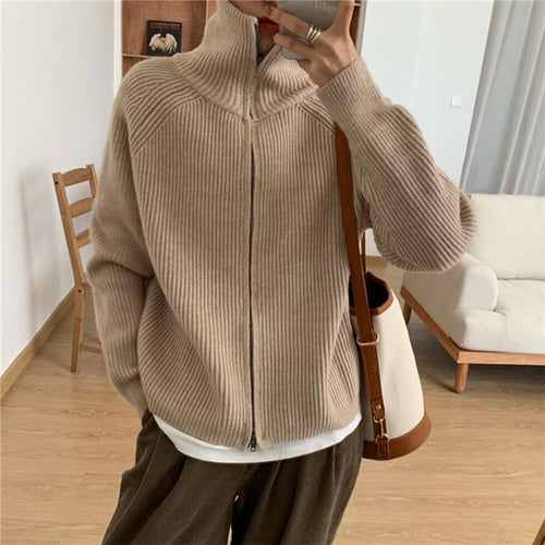 Ladies' knit jacket with high collar and trendy ribbed pattern Lune London