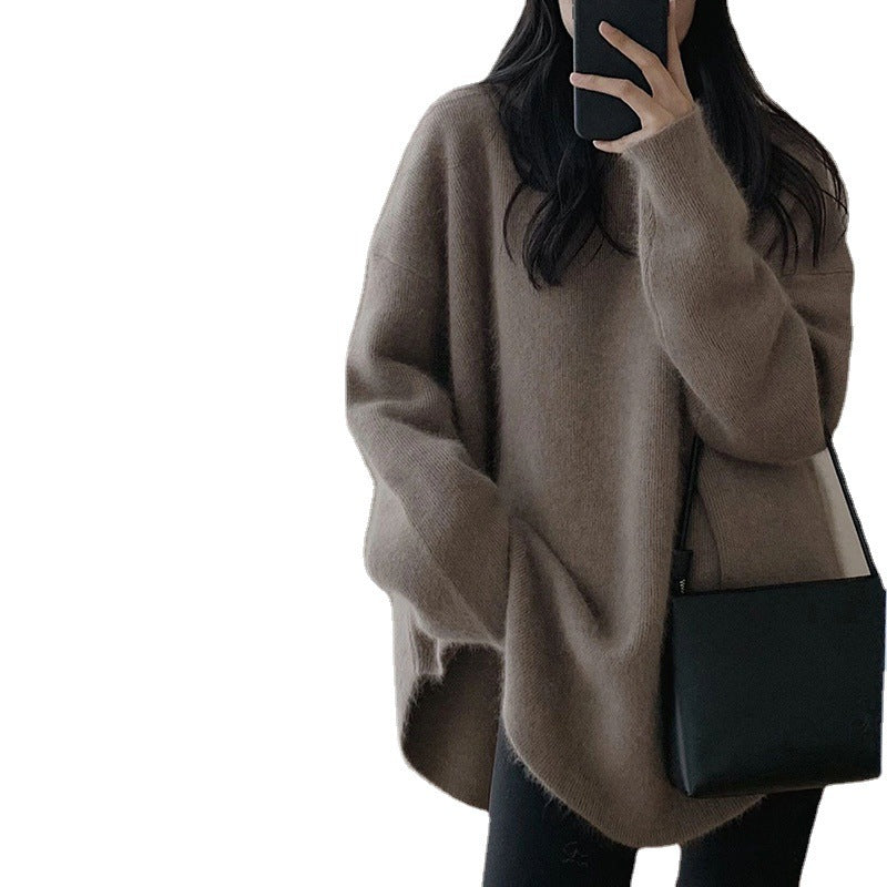 Oversized knit sweater for women with a relaxed fit and voluminous sleeves Lune London